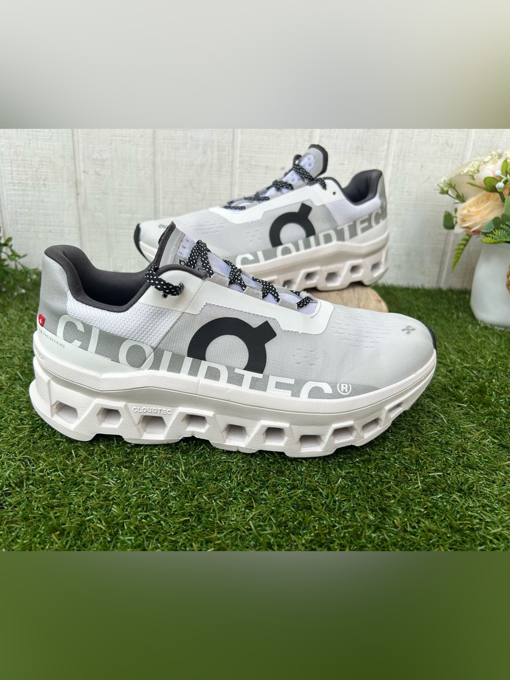 ON Cloud-monster all white womens size 10.5 pre owned and authentic - Picture 5 of 16